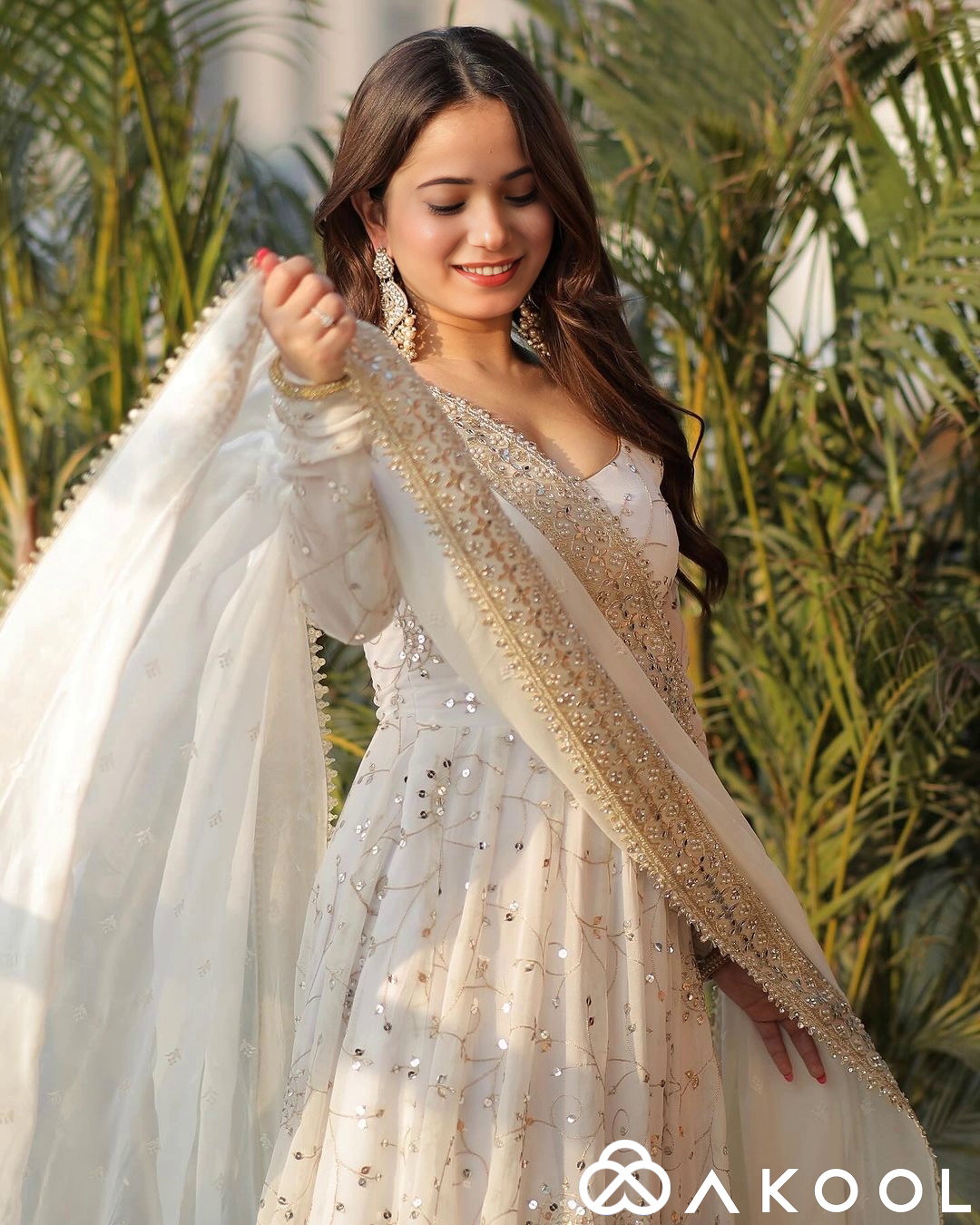 New Đěsigner Anarkali Suit In New Fancy Style