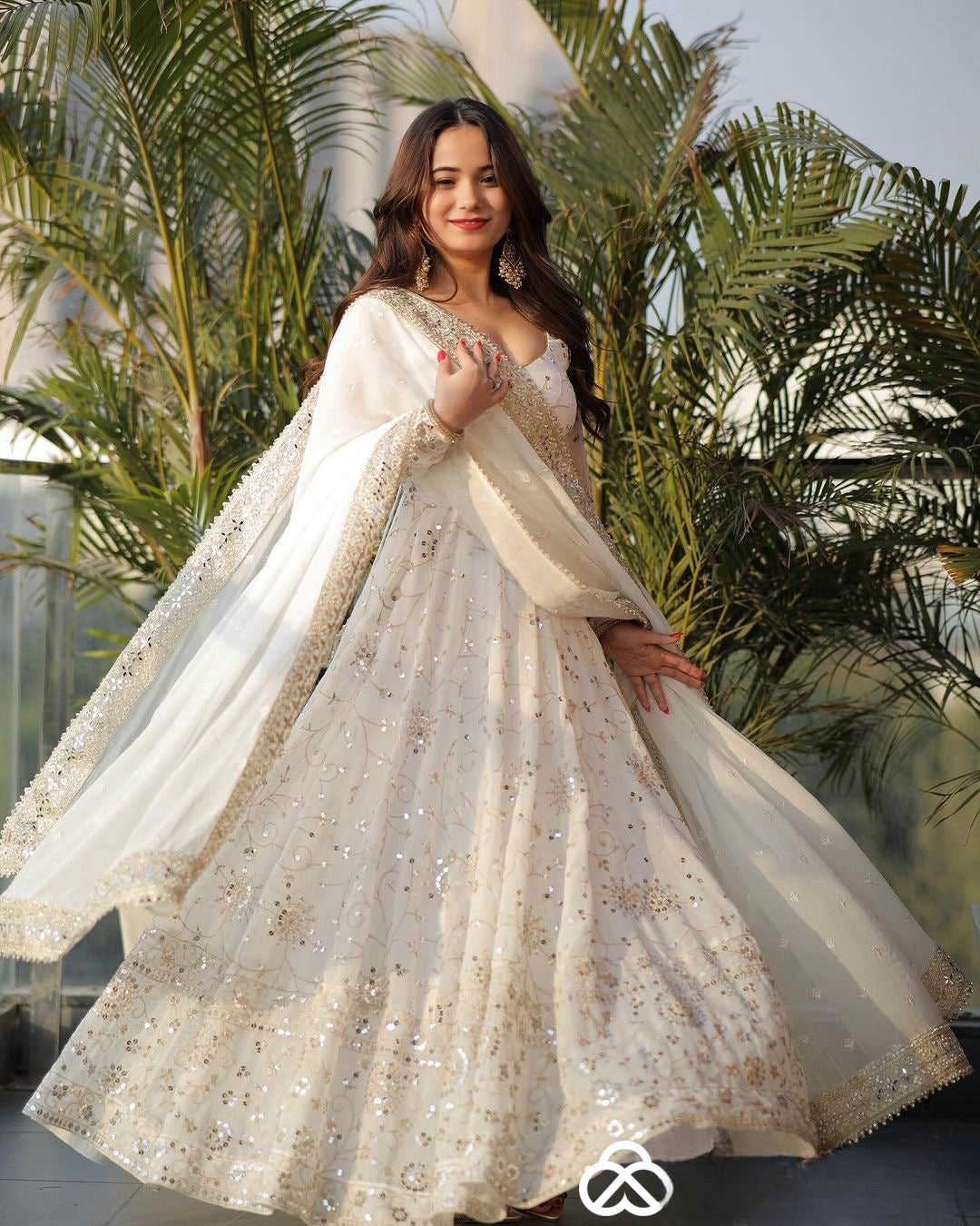New Đěsigner Anarkali Suit In New Fancy Style