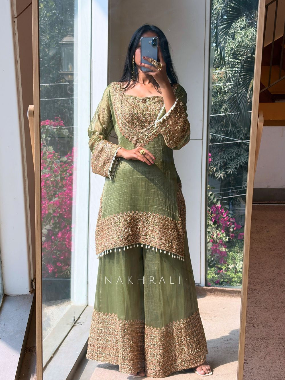 Elegant Embroidered Festive Wear Kurta Set