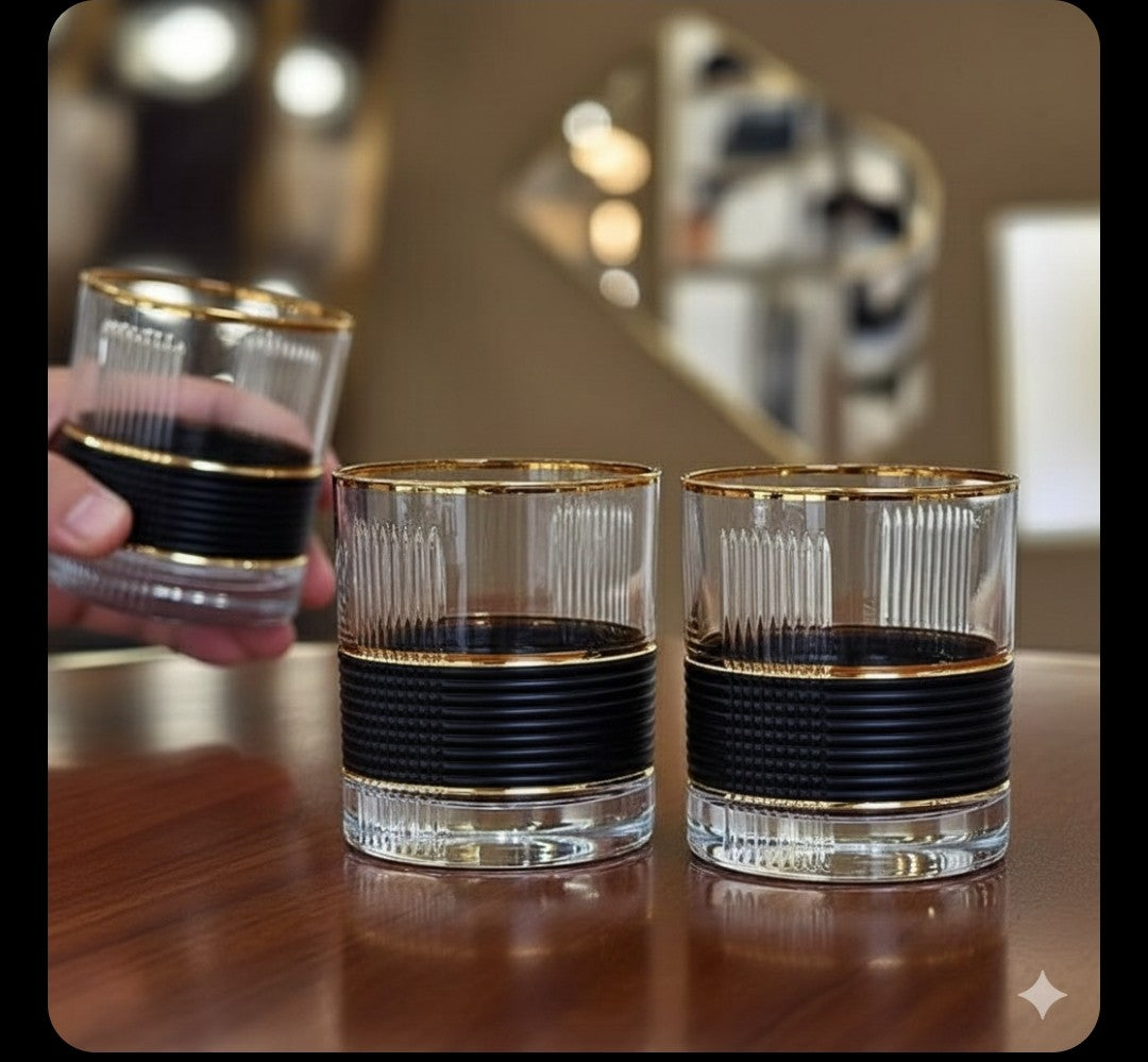 Luxury Noir & Gold Ribbed Whiskey Glasses – Set of 2 – Elegant Art Deco Barware