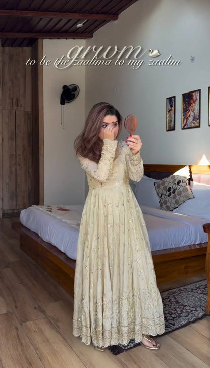 Zayra Golden Grace Couture