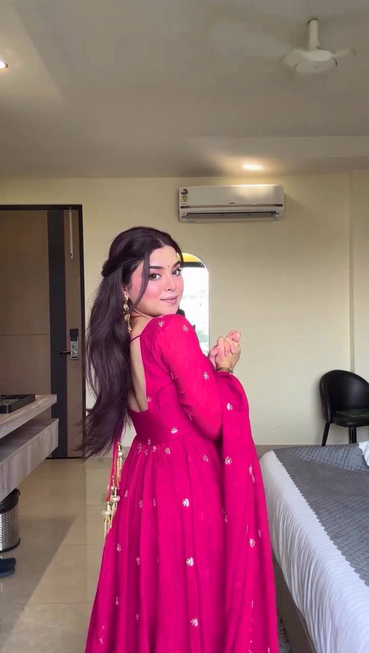 The Pink Reverie: A Luxurious Retreat