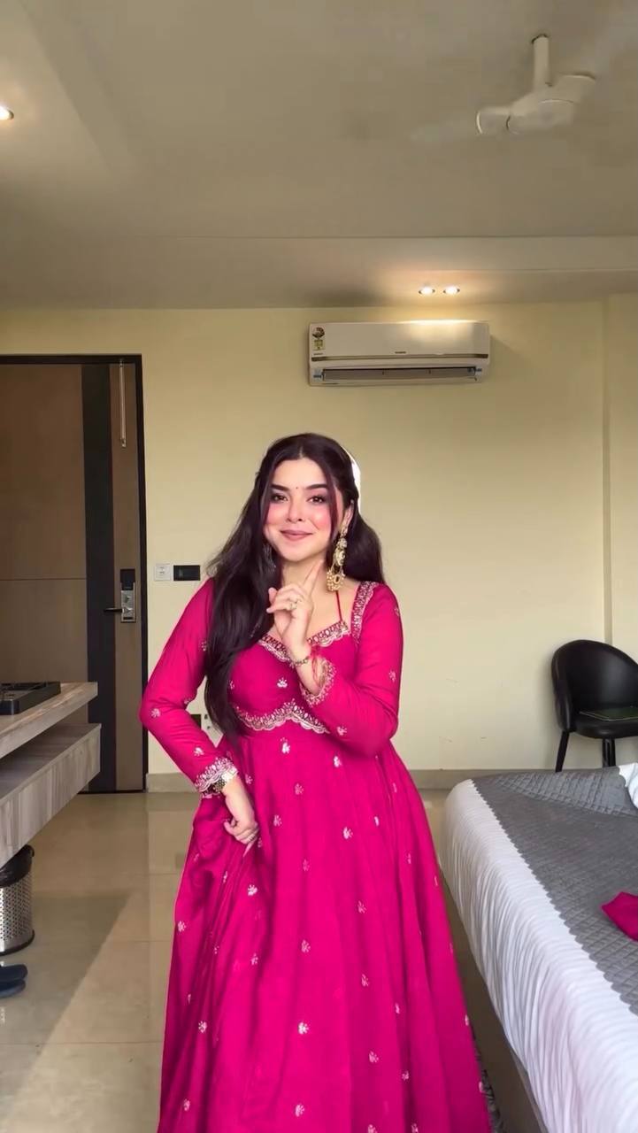 The Pink Reverie: A Luxurious Retreat