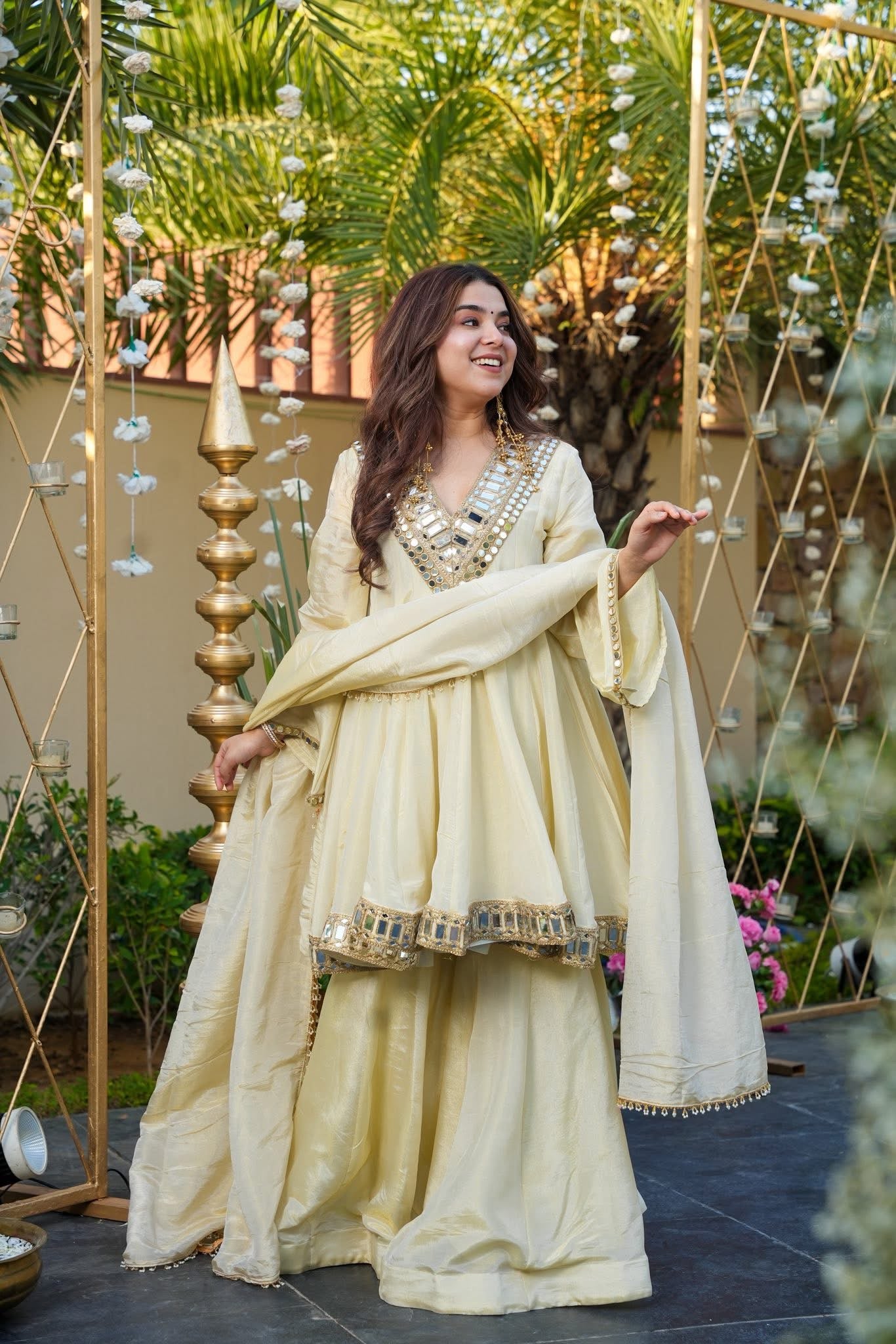 Royal Mirror Embellished Festive Look