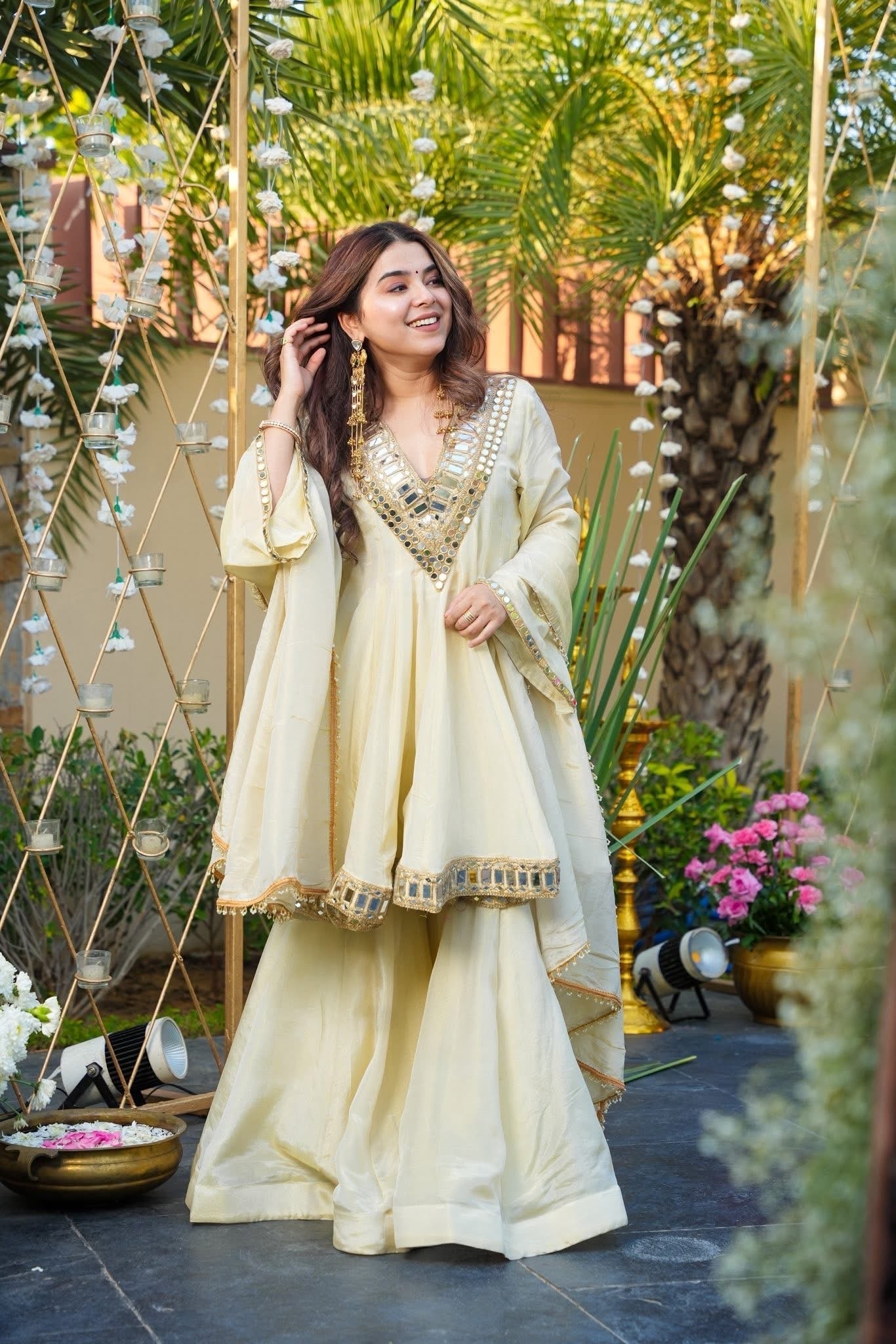 Royal Mirror Embellished Festive Look